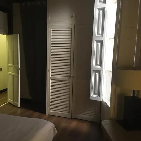 Apartment Classic Styled *