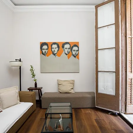 Classic Styled Apartment Barcelona